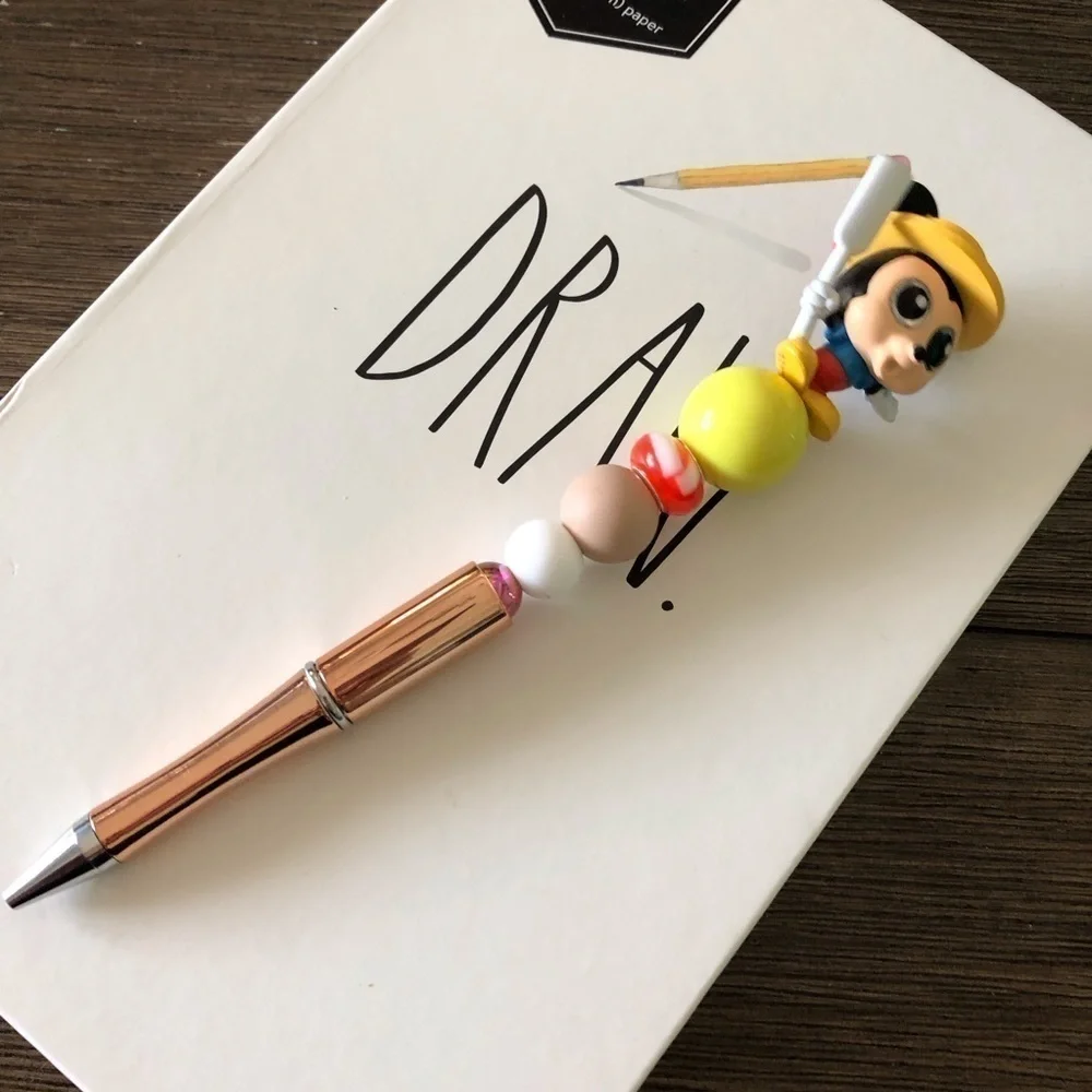 Disney Doorables: Mickey Mouse & Friends: Venice Mickey handmade beaded pen
